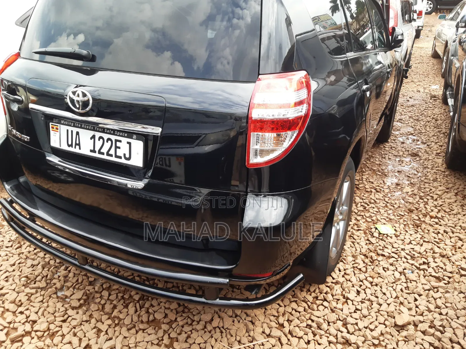 Toyota Vanguard 2010 Black