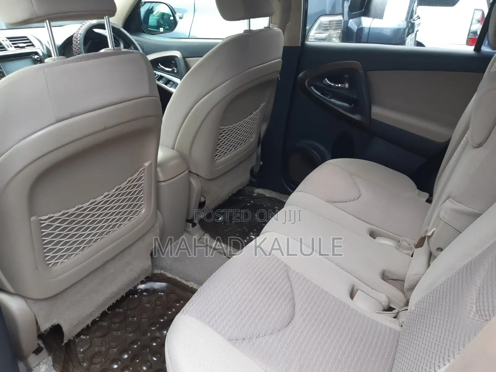 Toyota Vanguard 2010 Black