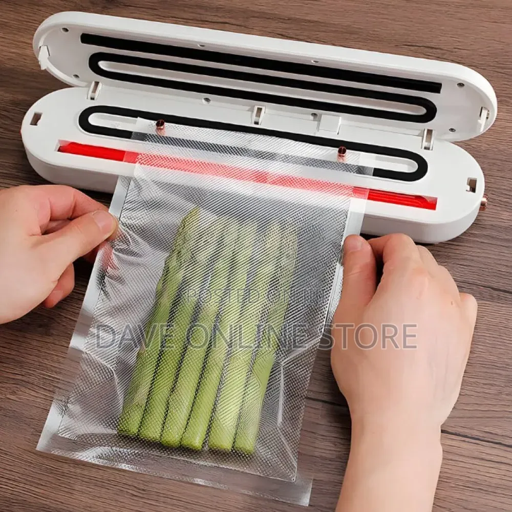 Household Vacuum Sealer With Display Vacuum Sealer , White