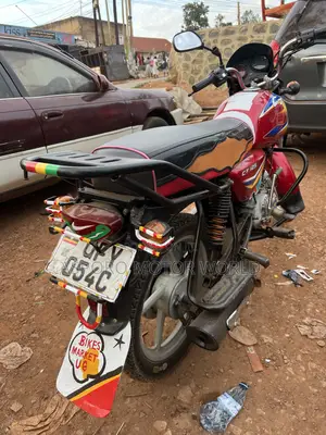 Bajaj CT 125X 2023 Red
