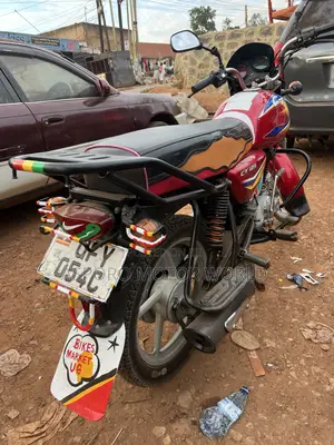 Bajaj CT 125X 2023 Red