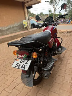Bajaj CT 125X 2024 Red