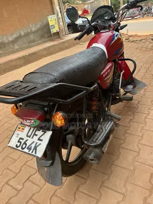 Bajaj CT 125X 2024 Red