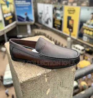 Clarks Brownease Moccasin