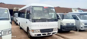 Mitsubishi Fuso Rosa 2013 White