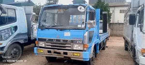 Fuso Fighter Crane 6d17 Engine