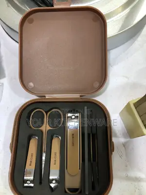Manicure Kit