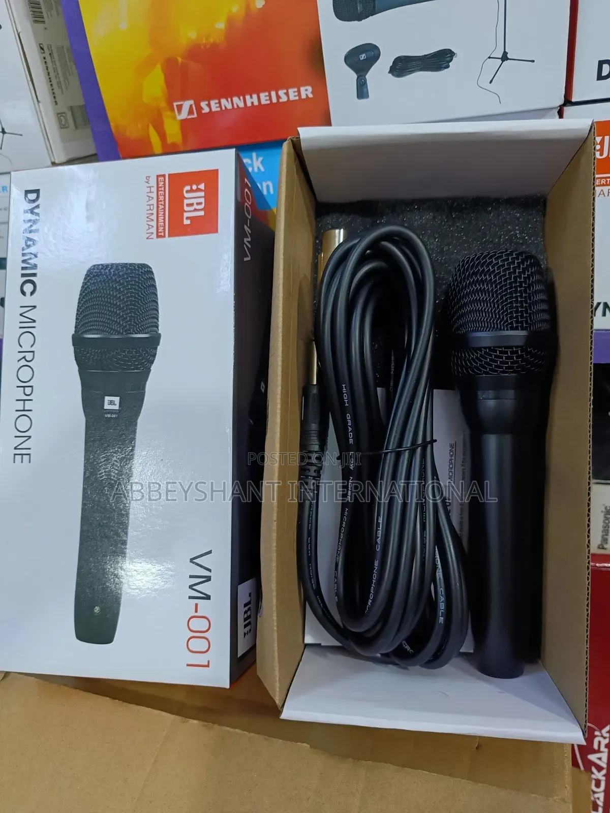 JBL Wired Microphone JBL Vm-001 Dynamic Microphone