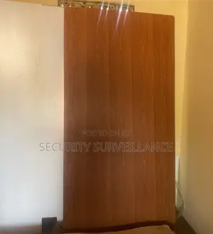 Panneaux Stratifiés /Laminated Boards at Factory Price