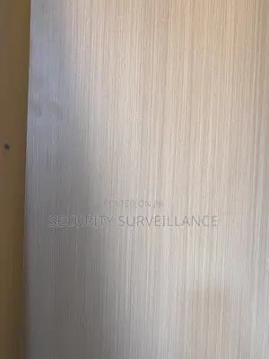 Panneaux Stratifiés /Laminated Boards at Factory Price