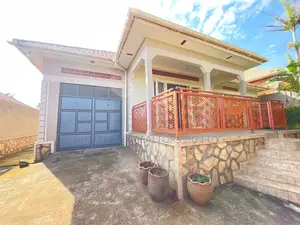 3bdrm Bungalow in Division A for sale