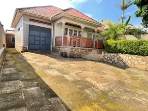 3bdrm Bungalow in Division A for sale