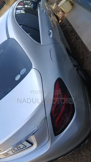 Mercedes-Benz C180 2016 Silver