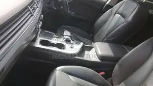 Audi Q7 2017 Black