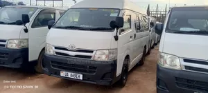 Toyota HiAce 2010 White