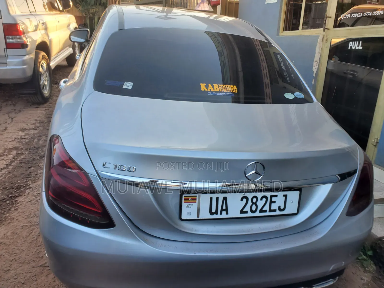 Mercedes-Benz C180 2015 Silver