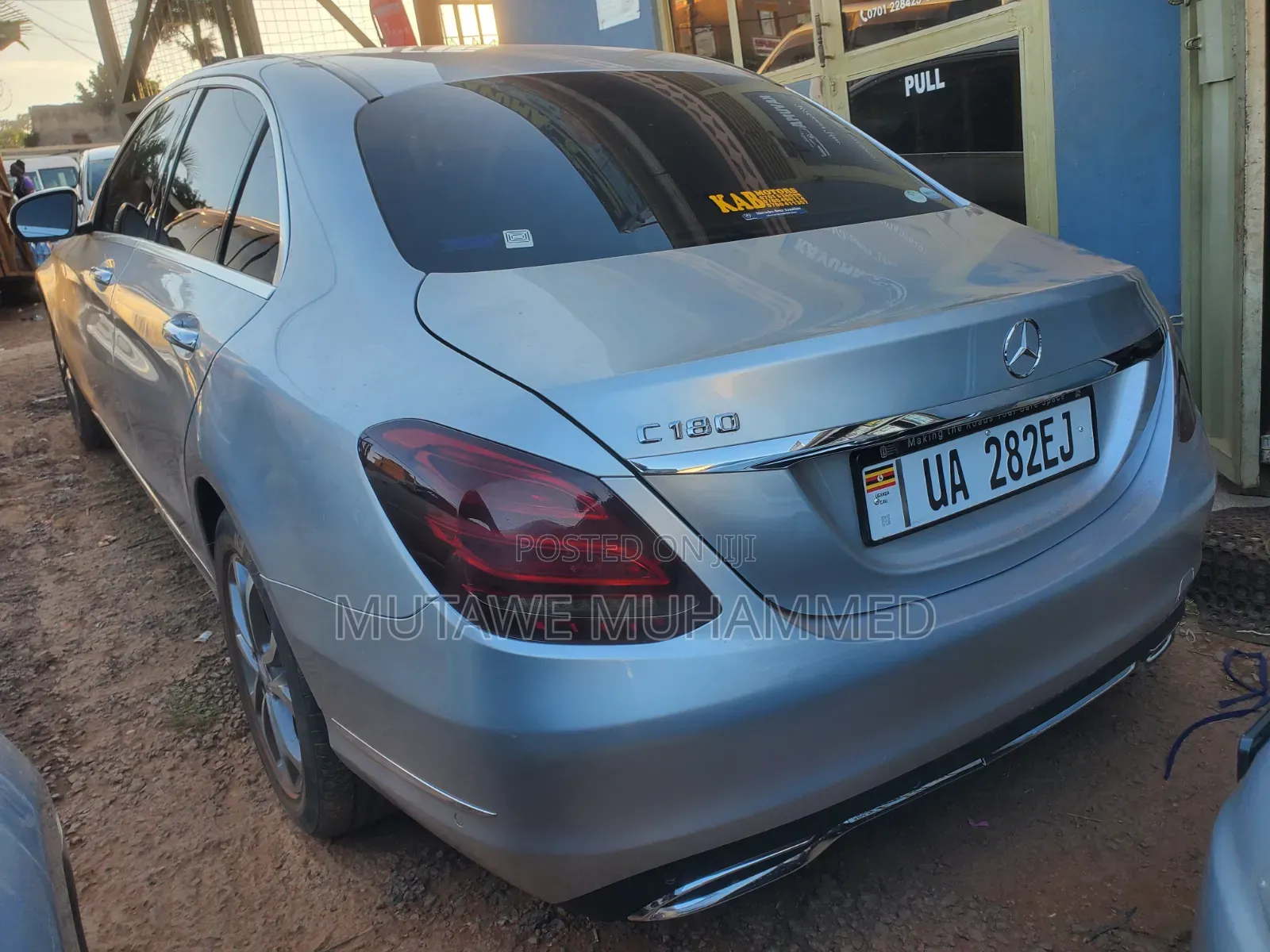 Mercedes-Benz C180 2015 Silver