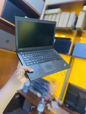 Laptop Lenovo ThinkPad X240 4GB Intel Core i5 HDD 160GB