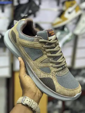 Classic Skecher Sport Comfortable Light Sneakers in Stock