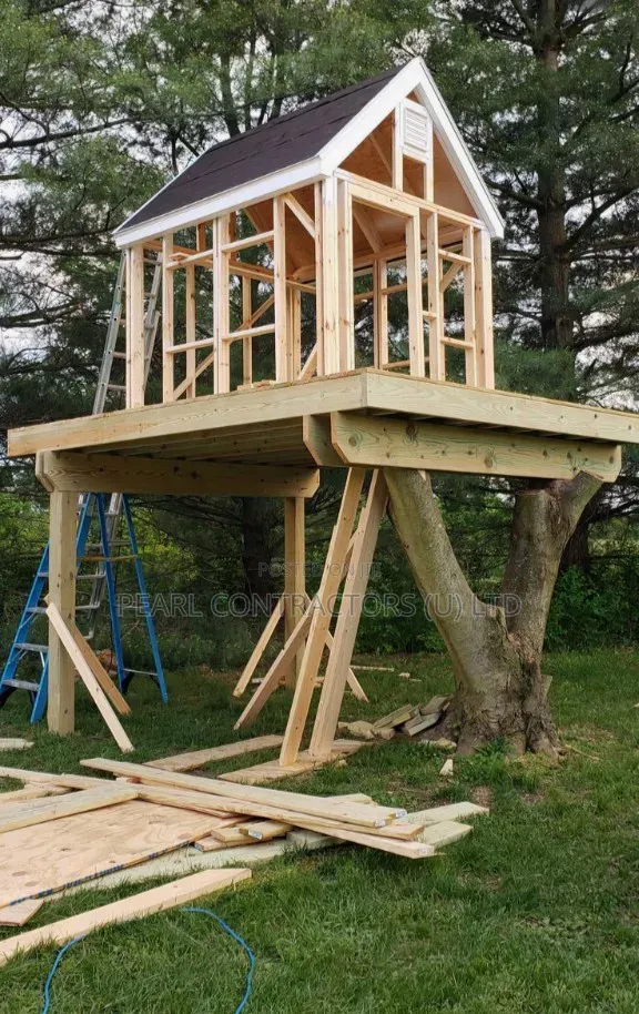 Tree House Construction