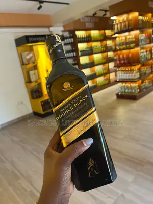 Johnnie Walker Double Black Blended Scotch Whisky - 1 Litre