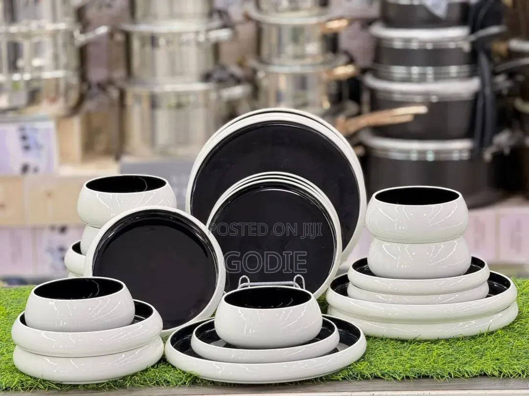 24-Piece Elegant Ceramic Dinner Set