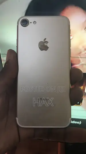 Apple iPhone 7 128 GB Gold
