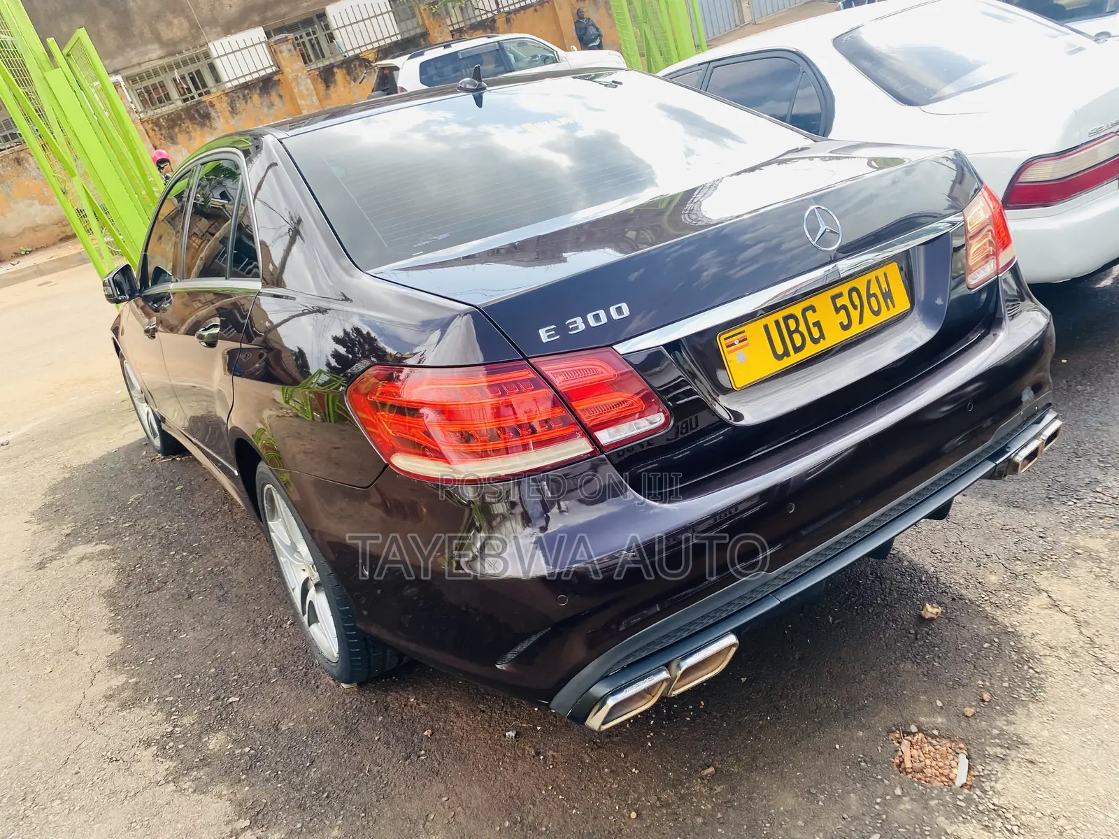 Mercedes-Benz E300 2010 Brown