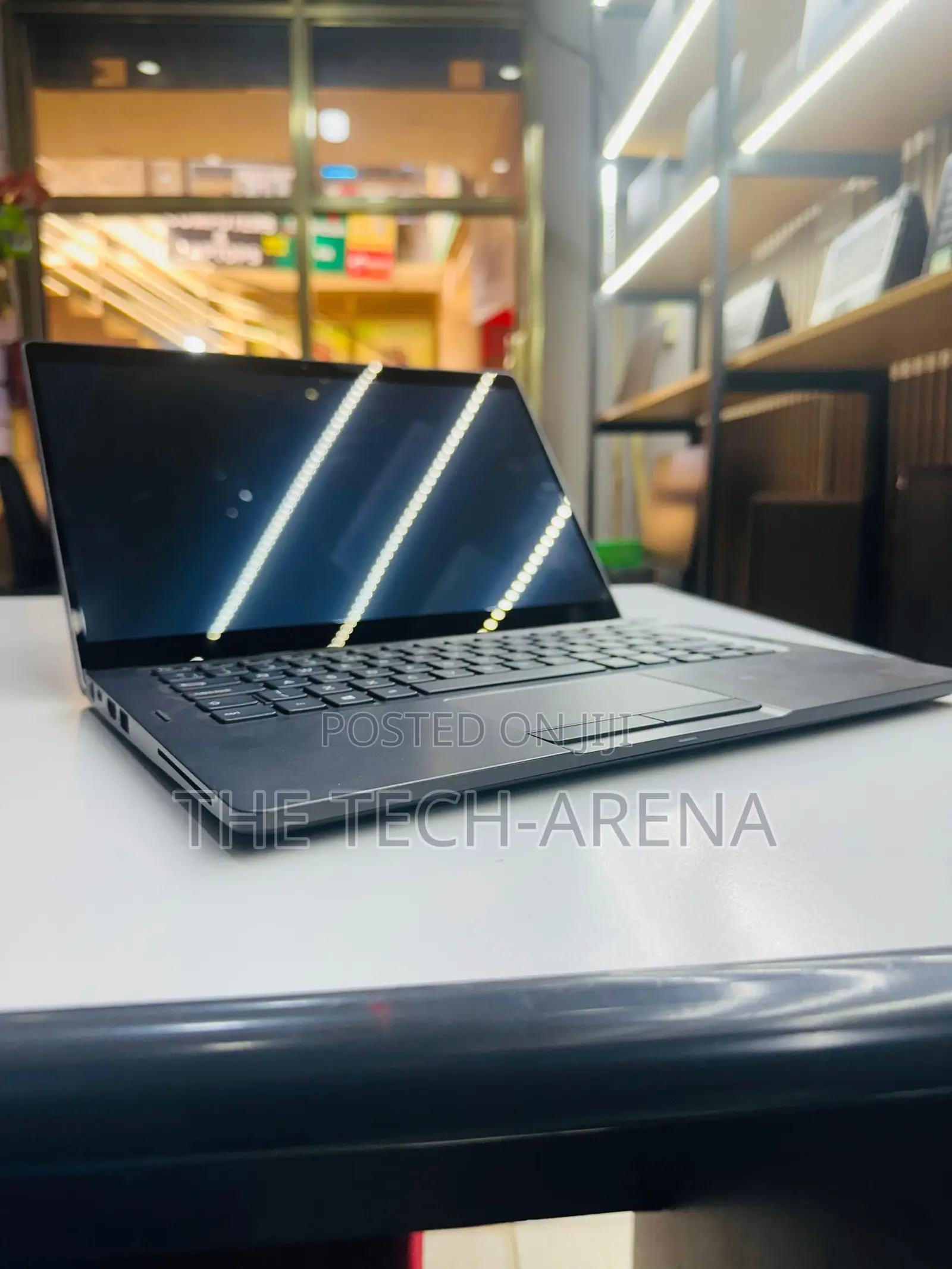 New Laptop Dell Latitude 5300 8GB Intel Core i5 SSD 256GB