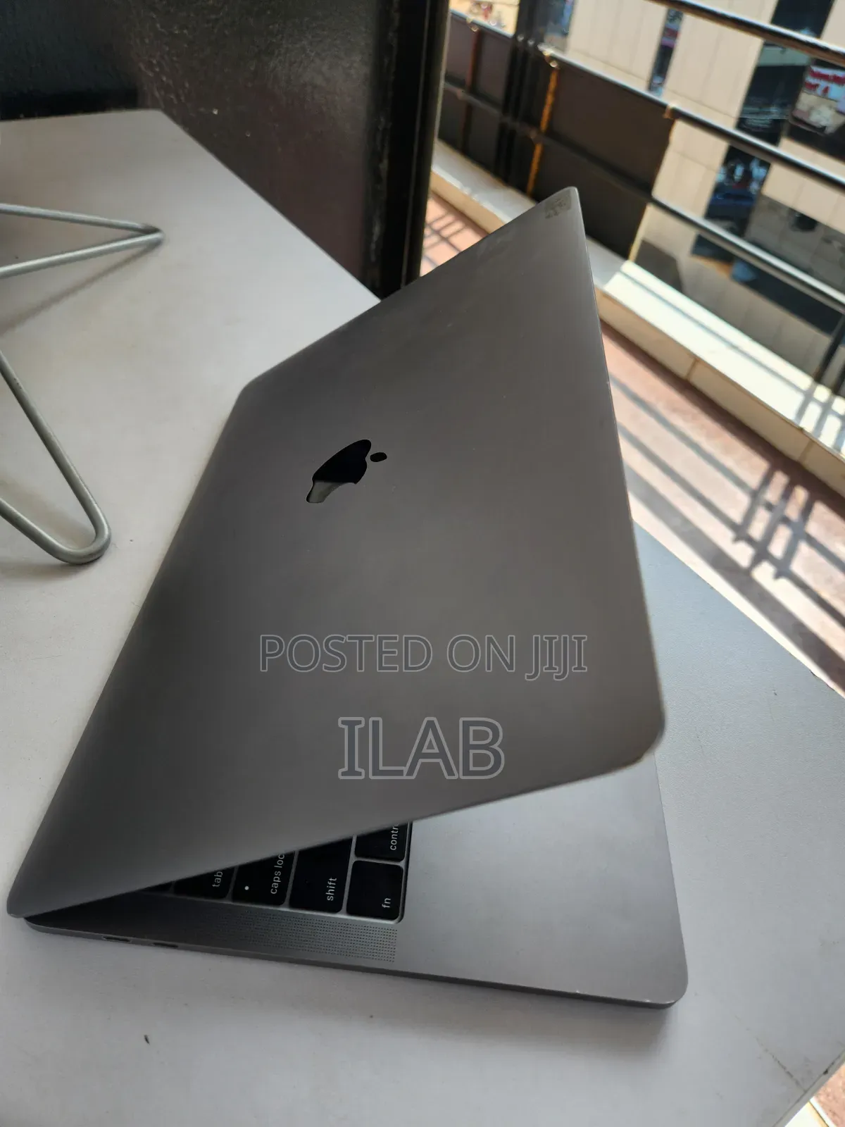 Laptop Apple MacBook 2018 16GB Intel Core i5 SSD 512GB