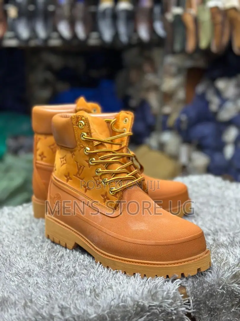 Louis Vuitton Timberlands Water Proof Classic Authentic Boot