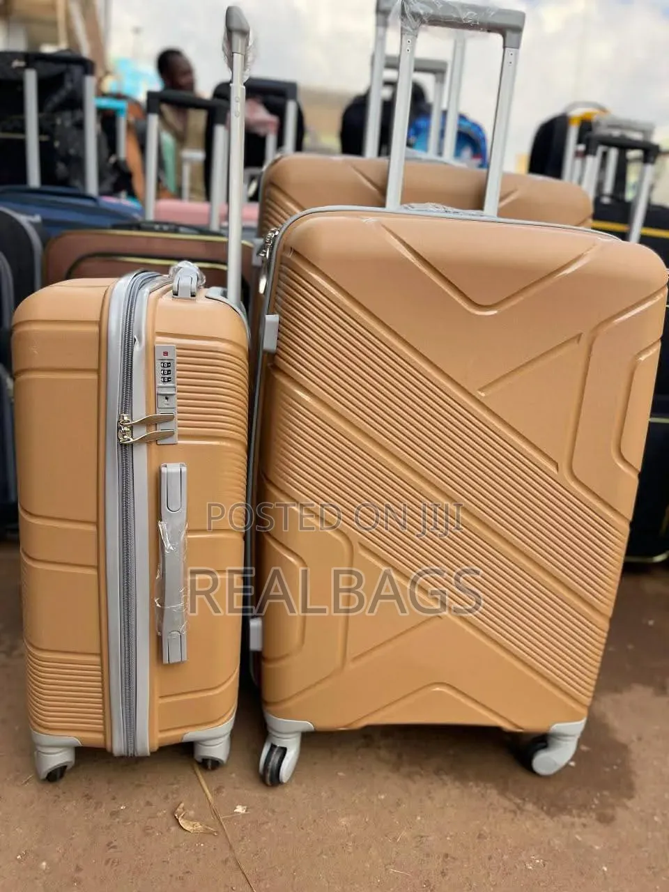 Yong Long Suitcase