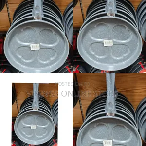 Grey Non Stick 4 Cup Heart Shape Egg Frying Pan