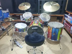 Tama Drum Set
