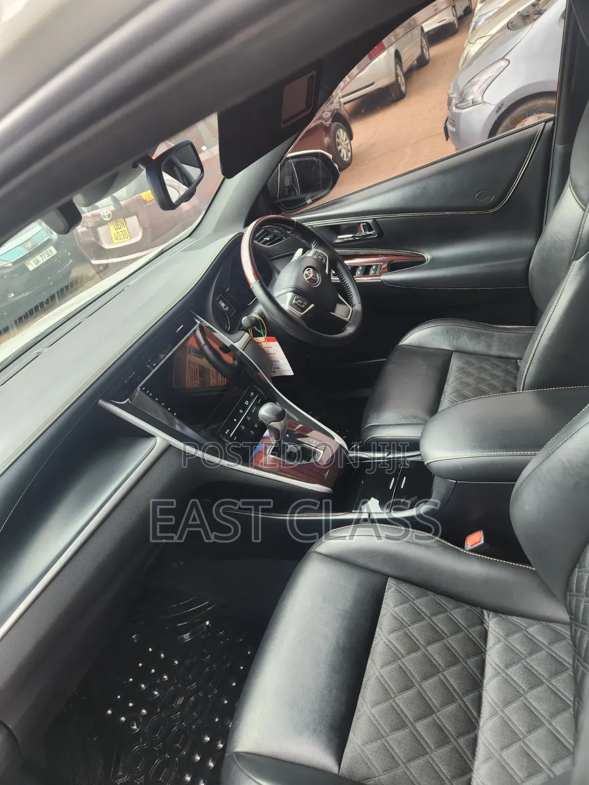Toyota Harrier 2.0 2016 White