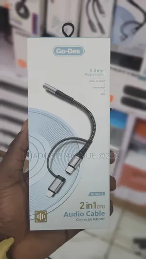 Go-Des Gd-Uc173 2in1 Otg Audio Connector Adapter