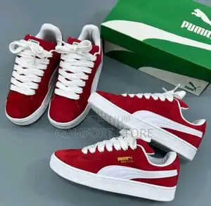 Puma Sneakers