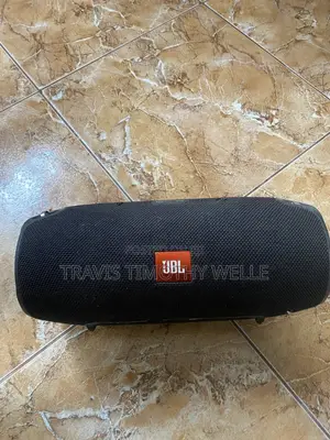 JBL Xtreme(No Charger)