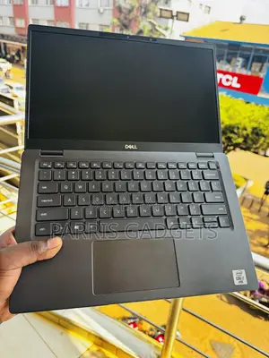 Laptop Dell Latitude 7310 16GB Intel Core i7 SSD 512GB