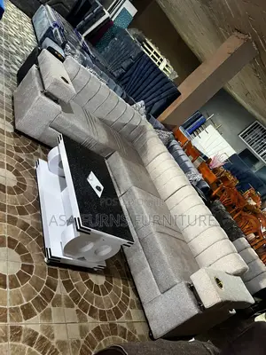6 Seaters in Cream Fabric/ L Sofas