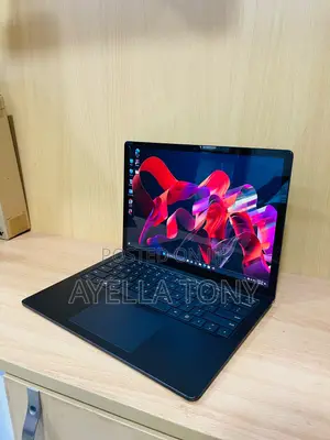 New Laptop Microsoft Surface Laptop 4 16GB Intel Core i7 SSD 512GB