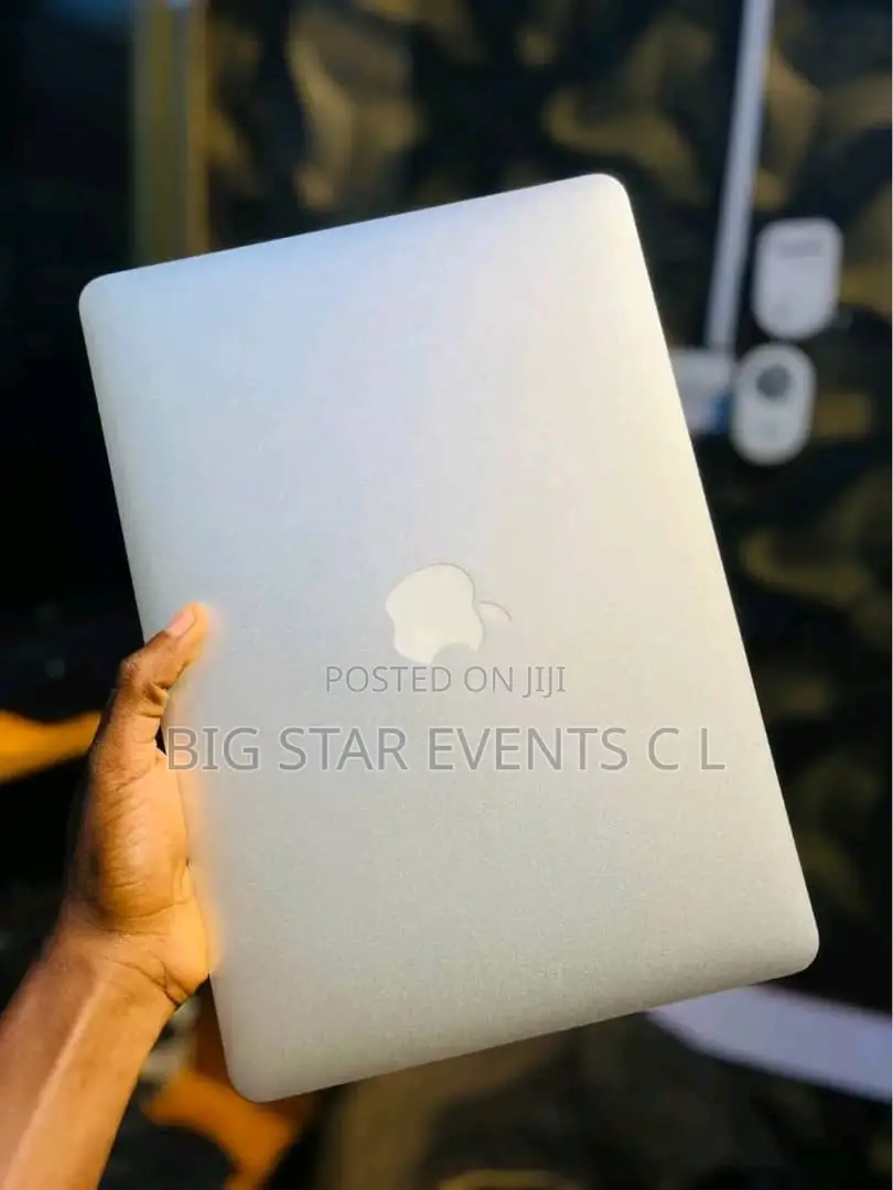 Laptop Apple MacBook Pro 8GB Intel Core i5 SSD 256GB