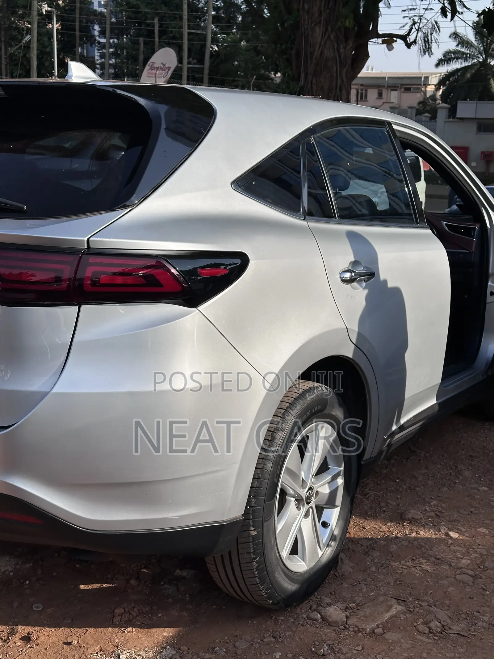 Toyota Harrier 2017 Silver