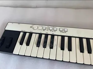 Irig-Keys 37keys Midi Controller