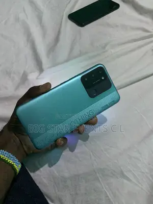 Tecno Spark 8C 64 GB Blue
