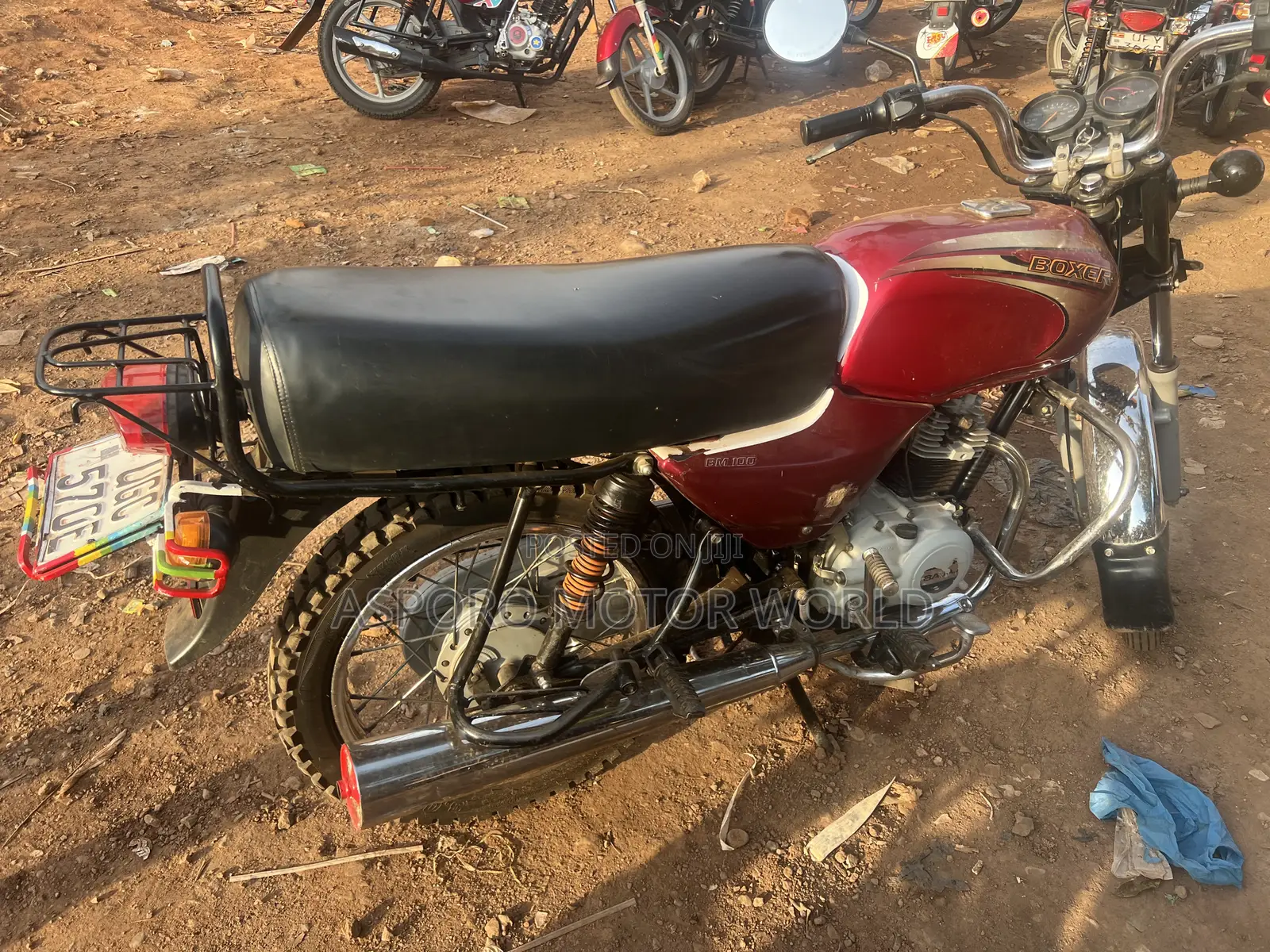 Bajaj Boxer 100 2024 Red