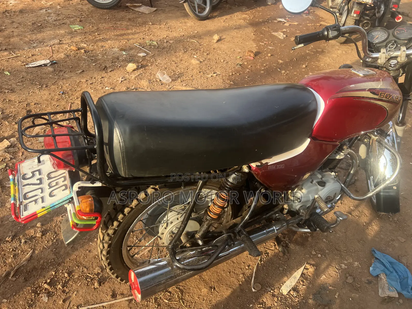 Bajaj Boxer 100 2024 Red