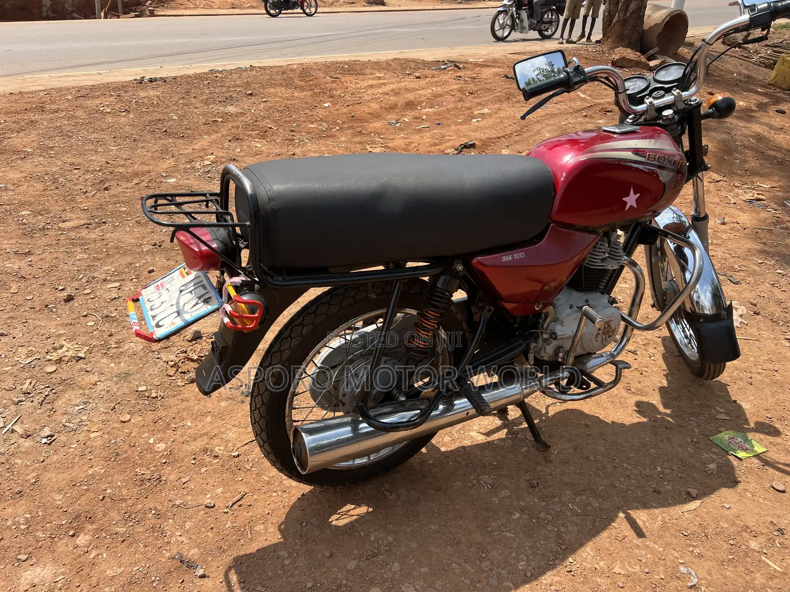 Bajaj Boxer 100 2022 Red