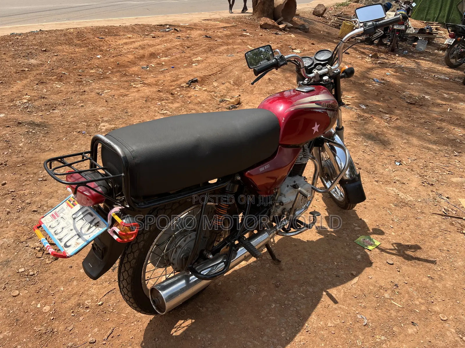 Bajaj Boxer 100 2022 Red