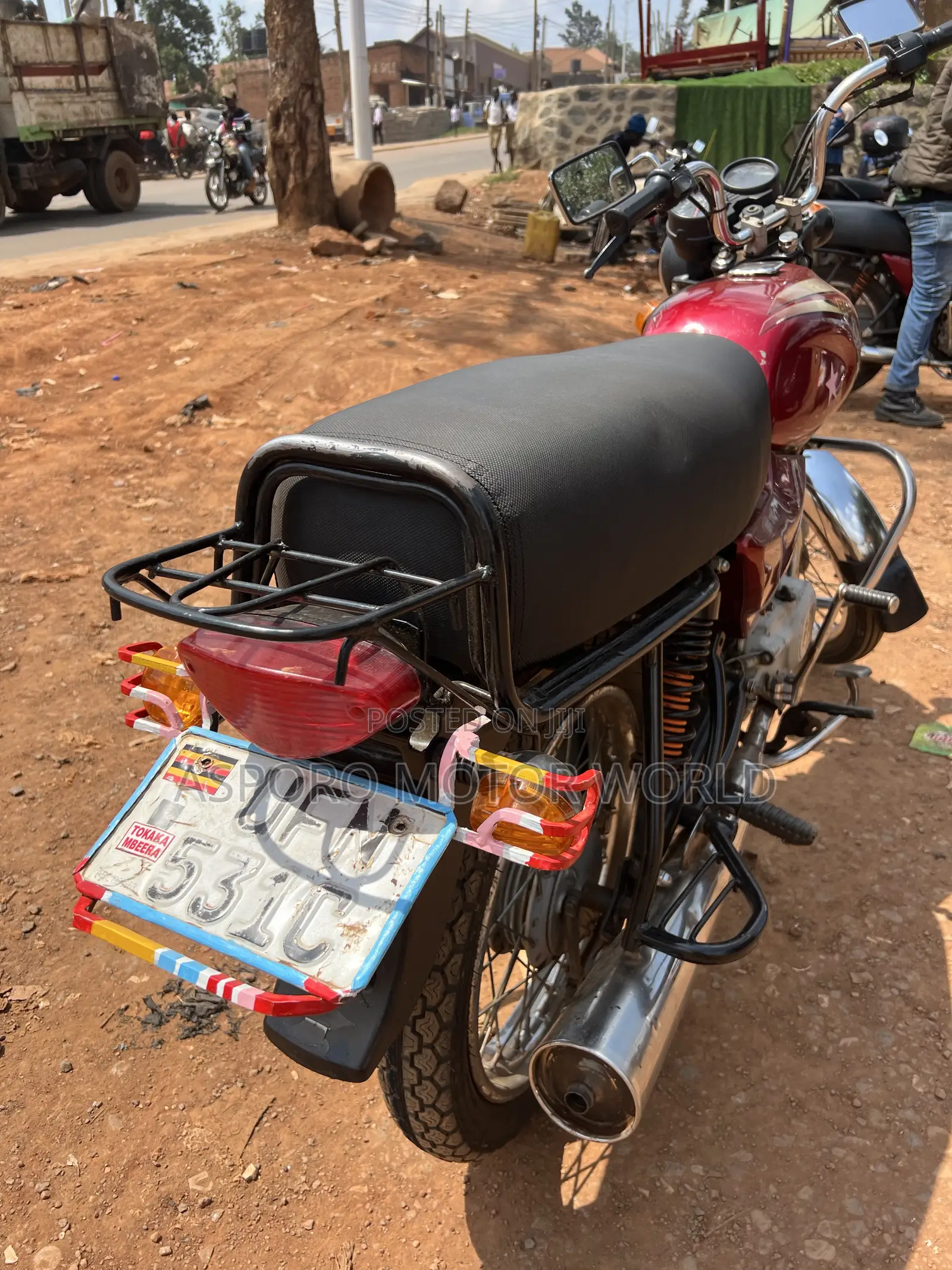 Bajaj Boxer 100 2022 Red